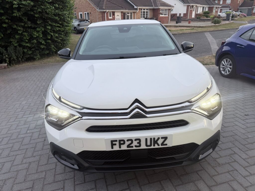 TAX Expires: 01 Mar 2027 236 days left MOT Expires: 15 May 2027 312 days left Vehicle Details Model Variant C4 Sense + Puretech S/s Primary Colour White Fuel Type PETROL Transmission Manual 6 Gears Drive type 4x2 Engine 1199 cc Body Style Suv Coupe Year Manufacture 2023 Euro Status 6d ULEZ Compliant Check Vehicle Age 3 years 2 months Registration Place Nottingham Registration Date 16/05/2023 V5C Issue Date 07 April 2025 Type Approval M1 Wheel Plan 2 Axle Rigid Body